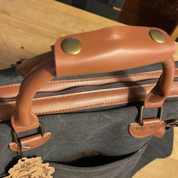 TAK Large Weekend BAG in charcoal/black Canvas with brown  leatherette details. - Picture 3 of 13